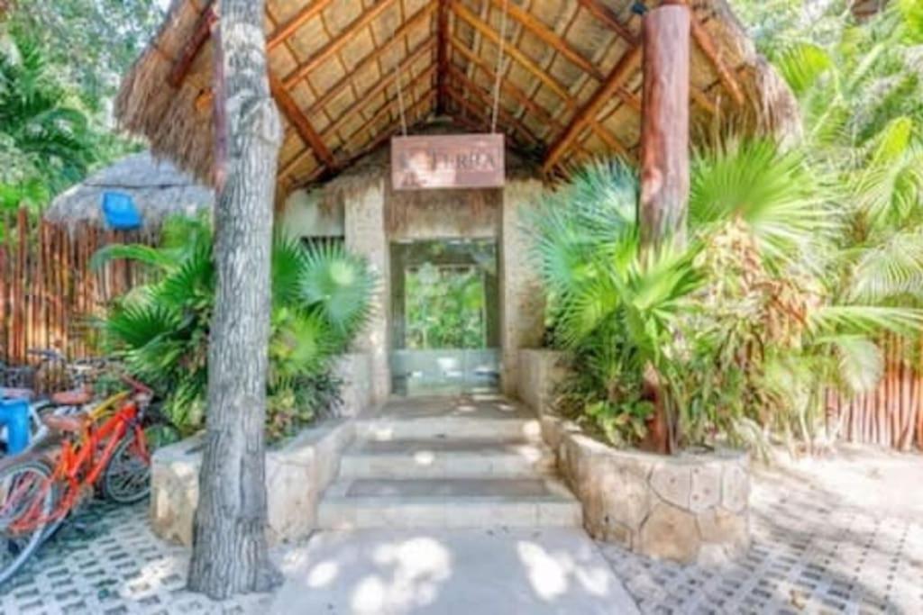 Condo Complex With An Alluring Pool & Tropical Vibes By Stella Rentals! Tulum Exterior photo